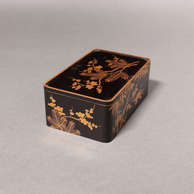 蒔絵松竹梅図花見重[k0539]【Makie Hanami-ju ( lacquered lunch box with Shochikubai design ) 】