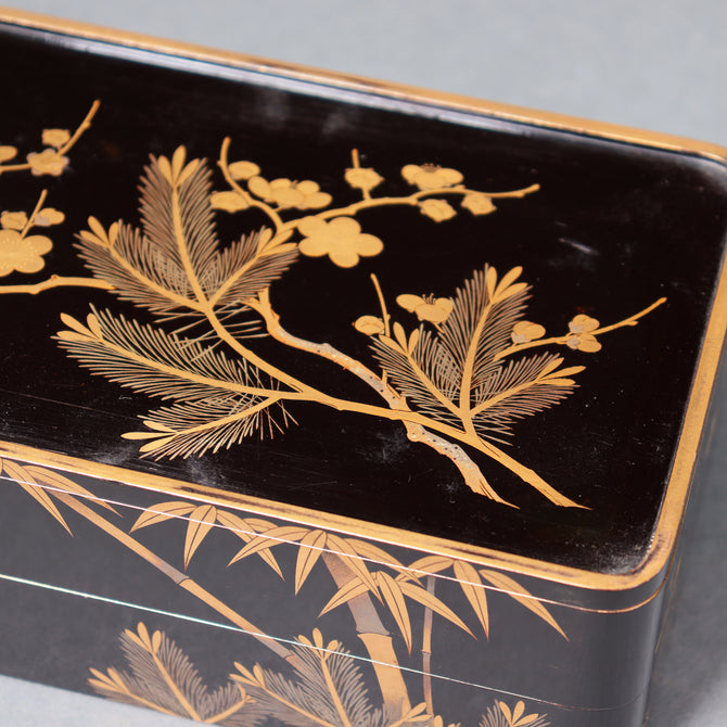 蒔絵松竹梅図花見重[k0539]【Makie Hanami-ju ( lacquered lunch box with Shochikubai design ) 】