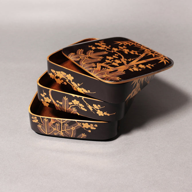蒔絵松竹梅図花見重[k0539]【Makie Hanami-ju ( lacquered lunch box with Shochikubai design ) 】