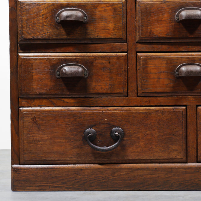 十七杯のチェスト [f0303]Japanese Antique Furniture