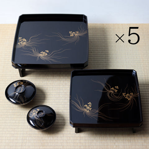 蝋色塗芹蒔絵 吸物椀と隅切膳 各大小の五客揃 （計20点）　[L0008]