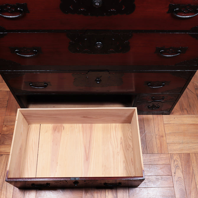 時代箪笥／佐渡小木衣裳箪笥【SADO OGI clothing chest】 [j1093]Japanese Antique Furniturepanese Antique Furniture