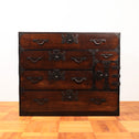 時代箪笥／米沢菊紋衣裳箪笥【YONEZAWA clothing chest】 [j1017]　Japanese Antique Furniture