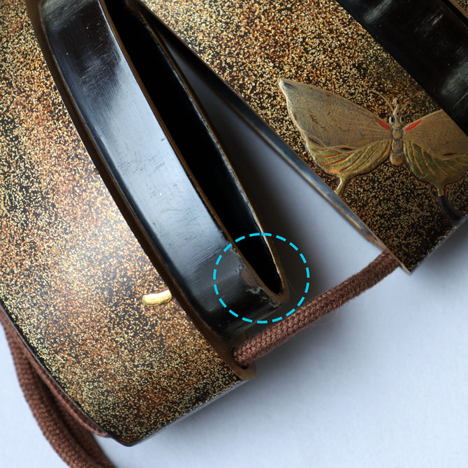 彫漆白蝶貝象嵌印籠【INRO (Medicine case) with Flower and Butterfly design 】[k0606]