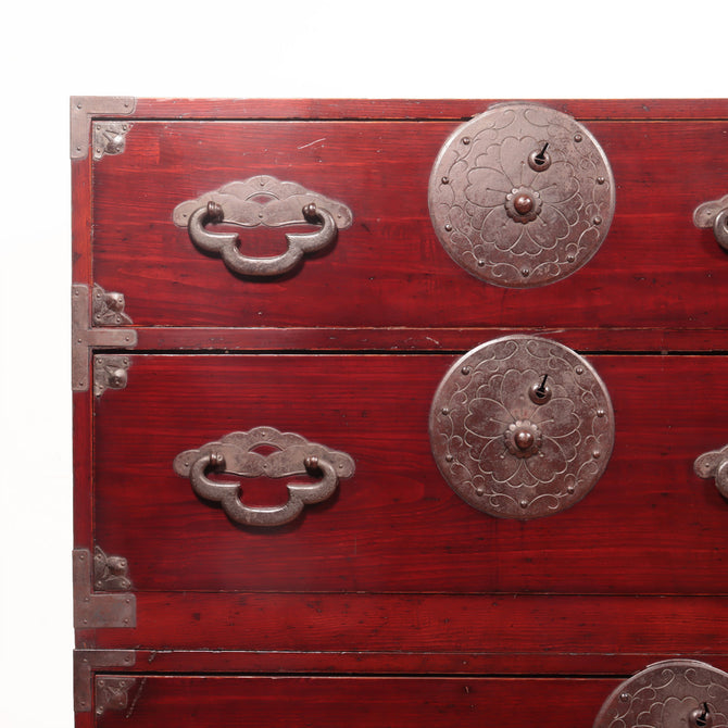 時代箪笥／米沢桜紋衣裳箪笥【YONEZAWA clothing chest】 [j1031]　Japanese Antique Furniture