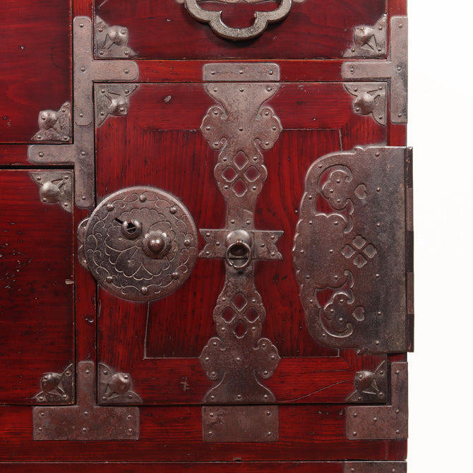 時代箪笥／米沢桜紋衣裳箪笥【YONEZAWA clothing chest】 [j1031]　Japanese Antique Furniture