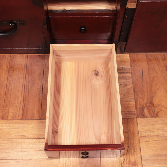 時代箪笥／二本松丸金具衣裳箪笥[j1036]　【Nihonmatsu clothing chest】Japanese Antique Furniture