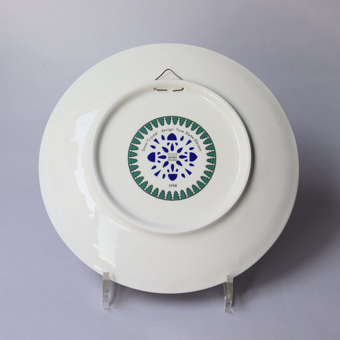 AS98   アラビア スノークリスタル イヤープレート トーベ・スロッテ・エレバント　1998　 　　【 ARABIA   Snow Crystal Tove Slotte  plate】