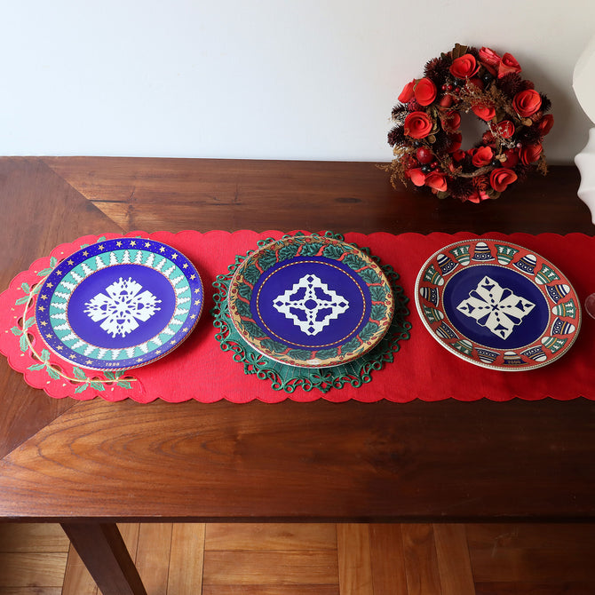 アラビア スノークリスタル イヤープレート トーベ・スロッテ・エレバント 2000年【ARABIA Snow Crystal Tove Slotte plate 2000】 [AS00]