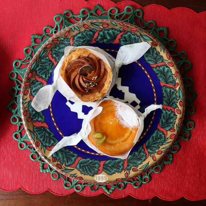 アラビア スノークリスタル イヤープレート トーベ・スロッテ・エレバント 1999年【ARABIA Snow Crystal Tove Slotte plate 1999】 [AS99]