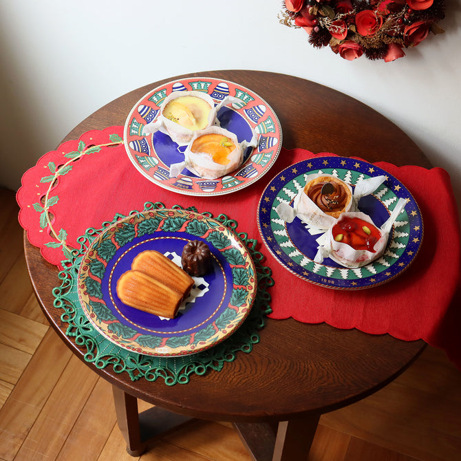 AS98   アラビア スノークリスタル イヤープレート トーベ・スロッテ・エレバント　1998　 　　【 ARABIA   Snow Crystal Tove Slotte  plate】