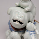 平戸犬置物[k0515]【Okimono in the Form of a Dog with Ruffled Collar and  Puppies made in Hirado Japan】