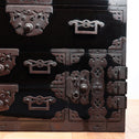 時代箪笥／黒塗庄内衣裳箪笥【Shonai clothing chest】[j1065]　Japanese Antique Furniture