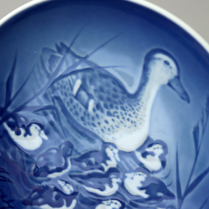 ビングオーグレンダール マザーズデイ イヤープレート 1973年【Bing & Grondahl Mother's day year plate 1973】 [BGM73]