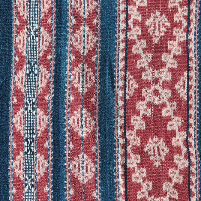 インドネシア　チモール島　イカット　 [TX107]