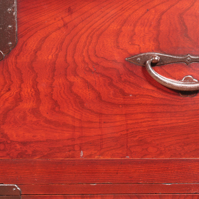時代箪笥／欅二本松角金具衣裳箪笥【NIHONMATSU clothing chest】 [j1015]　Japanese Antique Furniture
